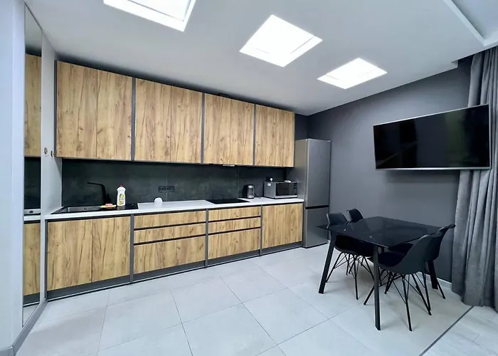 44 Pearl Stylish 1-bedroom *