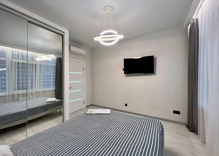 44 Pearl Stylish 1-bedroom